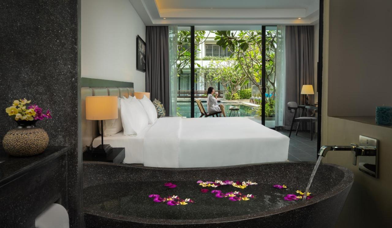 Eightfold Urban Resort 시엠리아프 외부 사진 Deluxe Pool Access