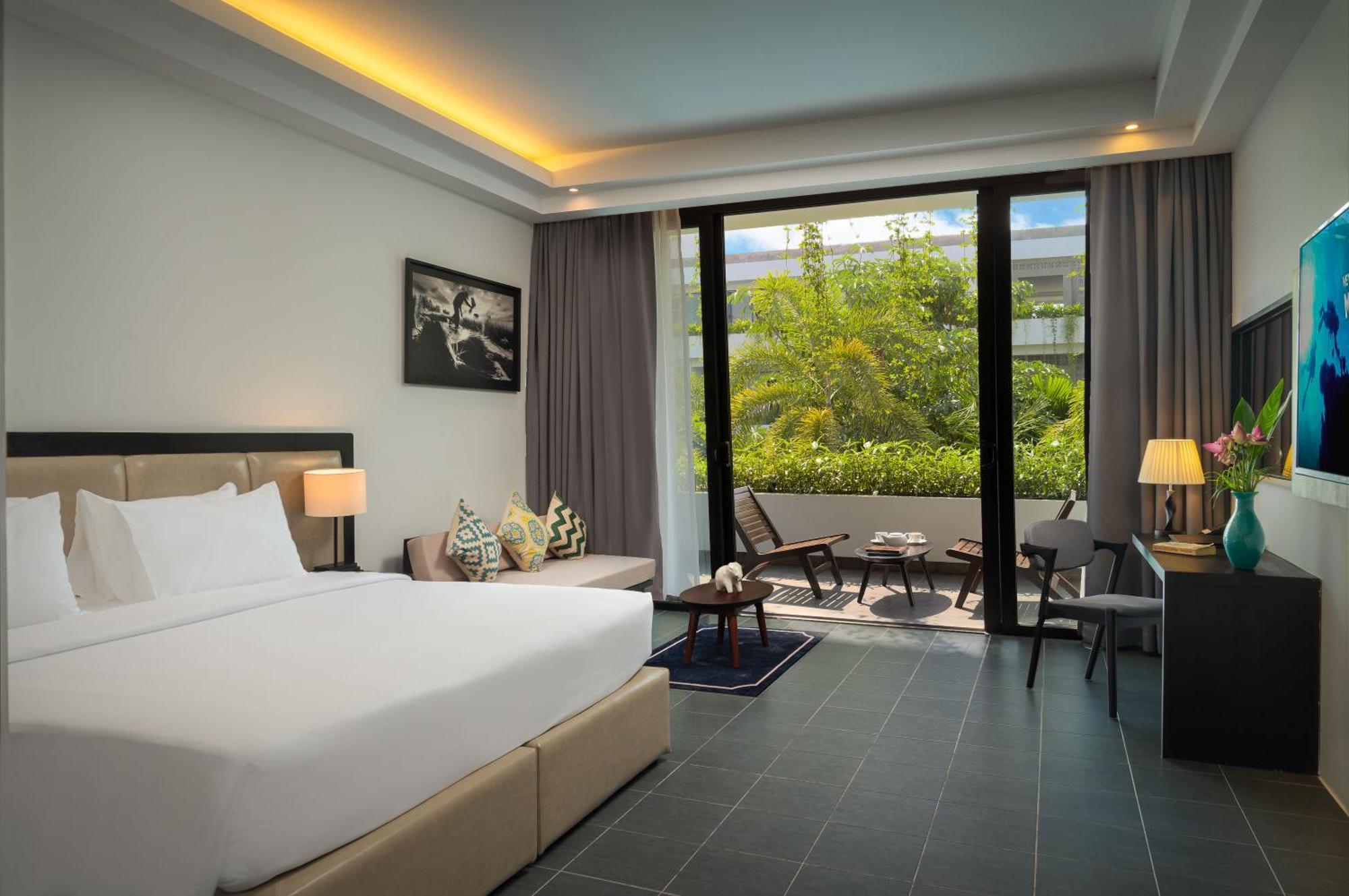Eightfold Urban Resort 시엠리아프 외부 사진 Deluxe Room